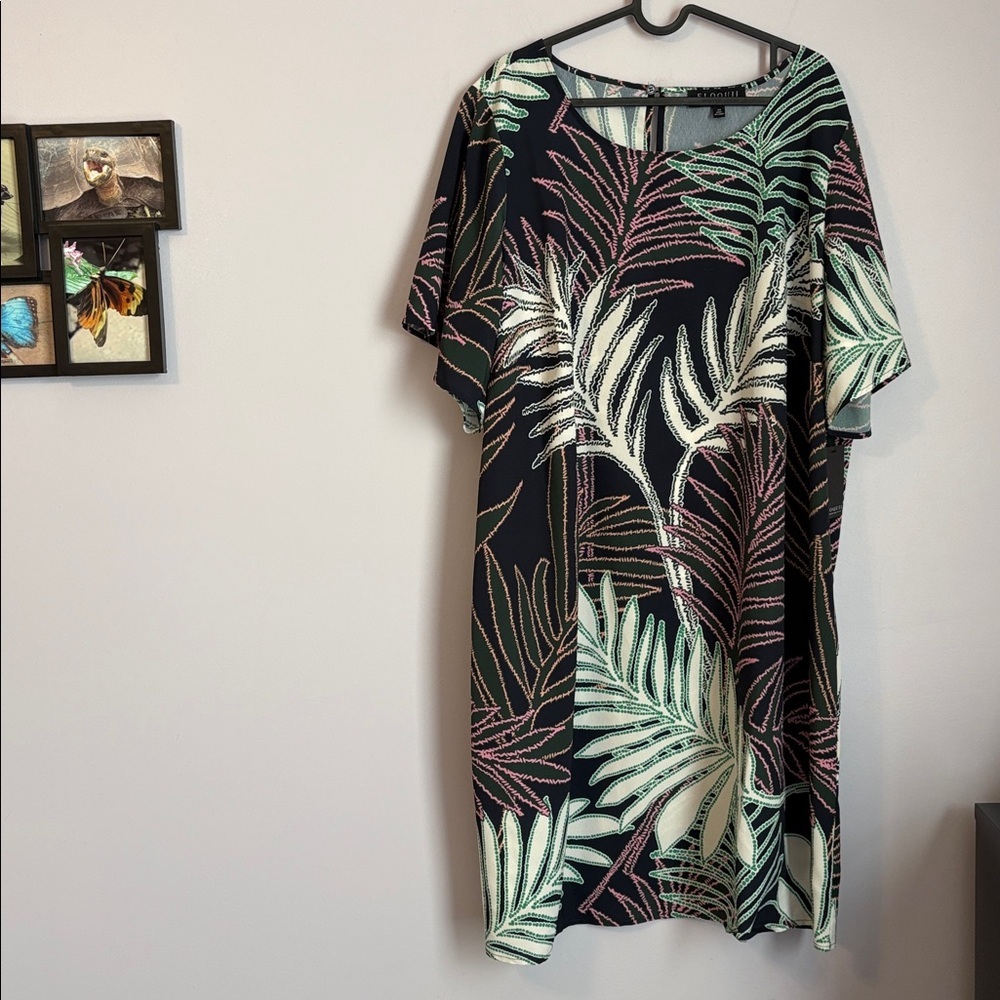 Eloquii Black Tropical Leaf Shift Shirt Dress With Keyhole size 24